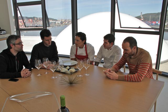 Koldo_Miranda_sus_chefs_Ruben_Valbuena_y_Aitor_Blog_Esteban_CAPDEVILA