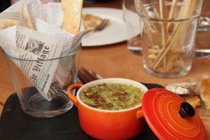 Gratén de Espinacas y Queso Curado con Dip de Regañás. Blog Esteban Capdevila