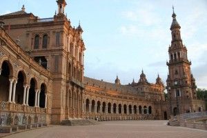 LA PLAZA ESPAÑA DE SEVILLA. BLOG ESTEBAN CAPDEVILA