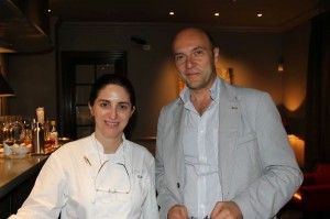 ELENA ARZAK Y ESTEBAN CAPDEVILA