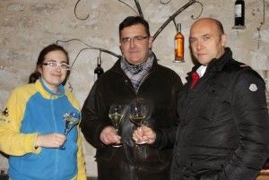 Aurélie y Jean Marc Balaran con Esteban Capdevila en Domaine d´Escausses