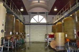 Interior de de Bodega Domaine d´Escausses. Blog Esteban Capdevila