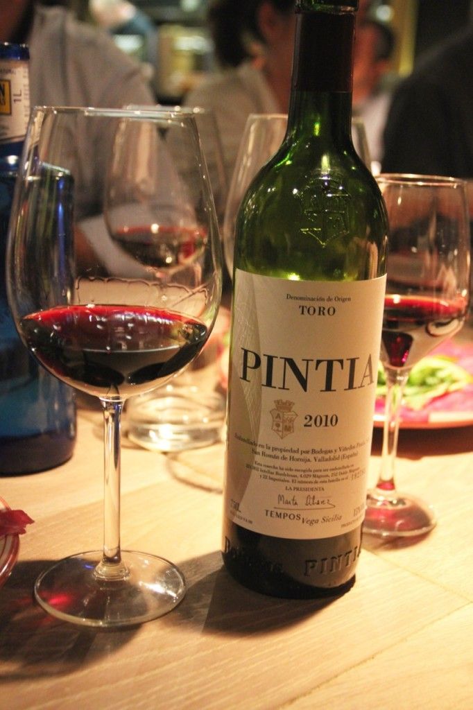 PINTIA 2010 - 1