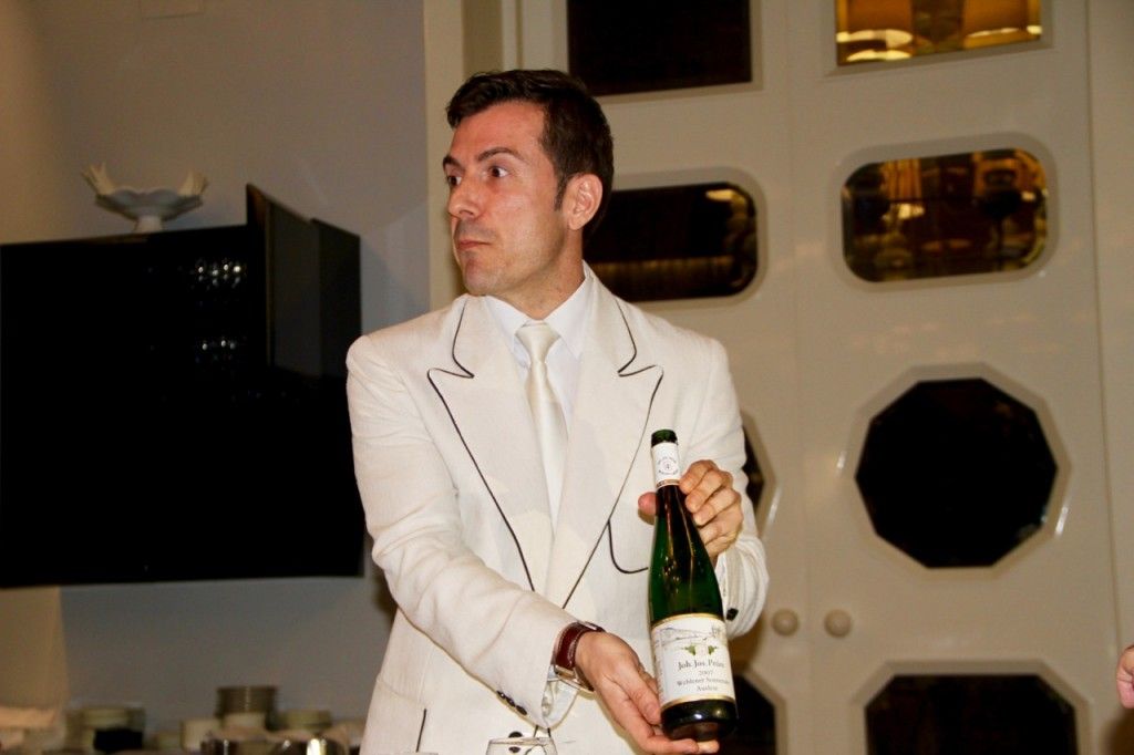ALEX PRESENTA VINO DE POSTRE - 1