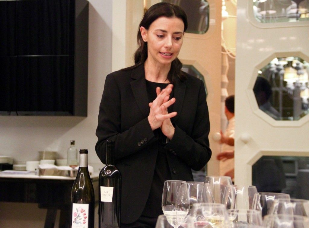 MARÍA JOSÉ HUERTAS EXPLICA SUS VINOS - 1