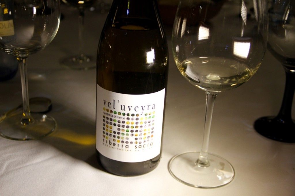 VEL´UVEYRA GODELLO 2014 - 1