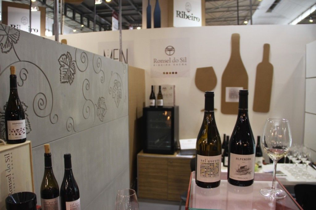 RONSEL DO SIL ALIMENTARIA STAND - 1