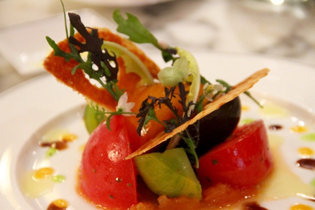 ENSALADA DE TOMATES DE THE ARTS CLUB - 1