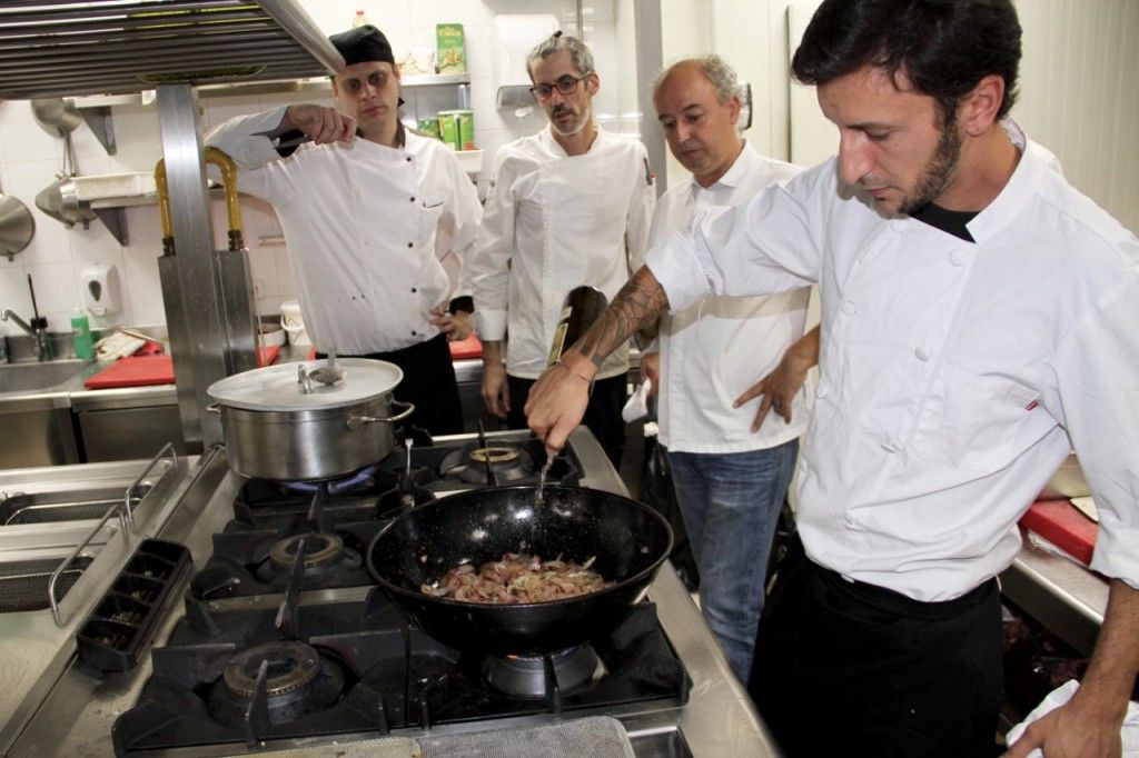 AMATRICIANA INGREDIENTES VINO BLANCO - 1