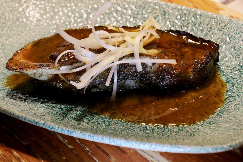 Parpatana de atún rojo Balfegó grillada con salsa de miso y yuzu YAKITORO 1